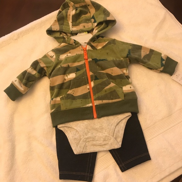 Brand New Carter/'s Unicorn Baby Girl/'s Halloween Costume 3pc set size 18m hooded